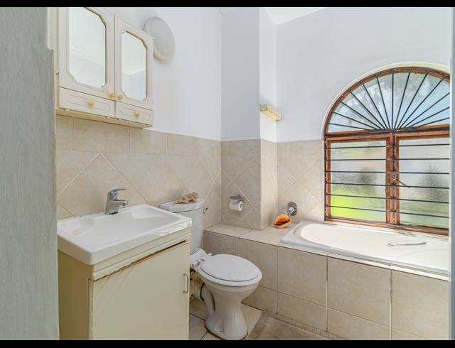 2 BEDROOM APARTMENT FOR SALE IN NOORDHANG